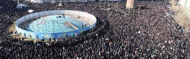 PILDID: Iraanis kogunes rahvas tänavale tapetud juhti leinama