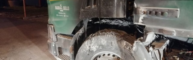 FOTO | Vahistati mees, keda kahtlustatakse Pärnumaal prügiautode ja angaari süütamises