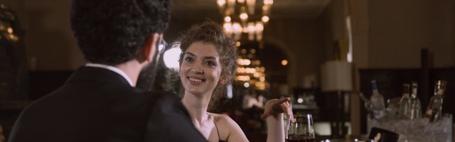 Valetamine kohtingul? Need on valed, mis on esmakohtingul täiesti aktsepteeritavad