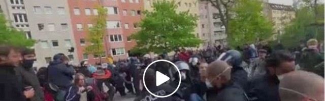 Merkels Terror-Regime. Wie im Albtraum! FB