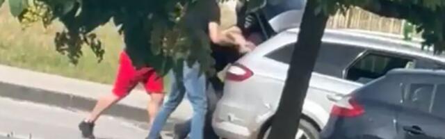 Oteli ga usred dana ispred Arene, utrpali u gepek i pobegli! Šok snimak otmice u Zagrebu