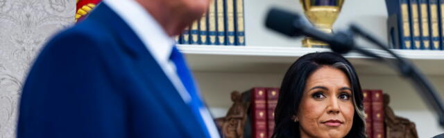 Tulsi Gabbard astub USA luurejuhi ametist tagasi