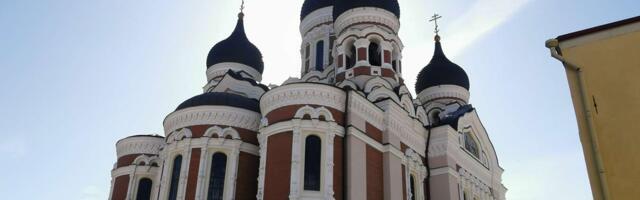 Конституционная комиссия поддерживает повторное принятие Закона о церквях и приходах