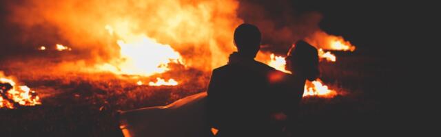 SUVISE PÖÖRIPÄEVA RITUAAL: kuidas kohata oma elu armastust jaanipäeval