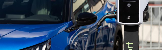 Elektriautode laadimisplatvorm Eleport laienes Lätti