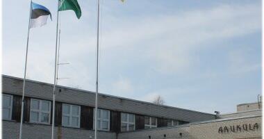 Vaid­lus Raa­si­ku vo­li­ko­gu is­tun­gil lõp­pes opo­sit­sioo­ni lah­ku­mi­se­ga