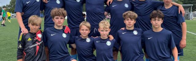 TUBLI TULEMUS | Hiiumaa noored jalgpallurid võitsid Saaremaa CUPil kolmanda koha