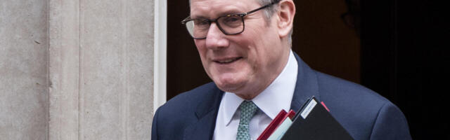 VÄRSKED PERVERDIUUDISED: maavärin UK-s – Starmeri kabinetijuht astus tagasi