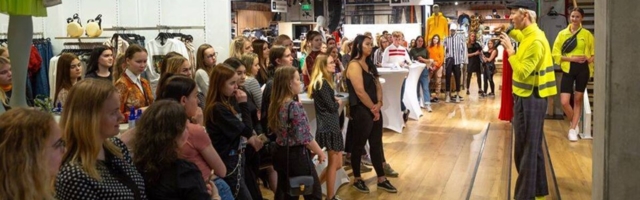 Värbamisüritus meelitab noori tööle