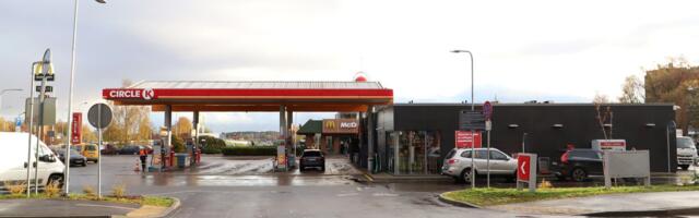 GRAAFIK ⟩ Kütusehinnad tõusid nädalaga kõikjal Baltikumis