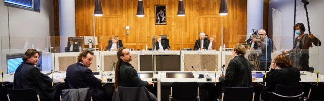 Hollandis toimub tuline kohtuvaidlus liikumiskeelu üle. Riigi kiirapellatsiooni toel jäi komandanditund siiski jõusse