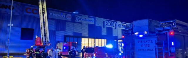 Jõhvi Pargi keskus pääses põlengust ehmatusega