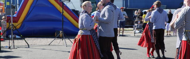 “MINE METSA” | Sõle Segajad tantsivad Tallinnas uhkel  peol