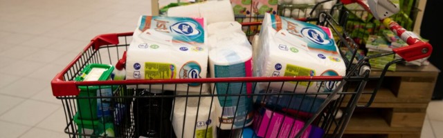 Tarbijahinnaindeksi langust mõjutasid enim mootorikütus ja toit