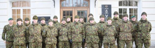 Aprillist diviisi staabis teeninud staabiassistendid arvati reservi