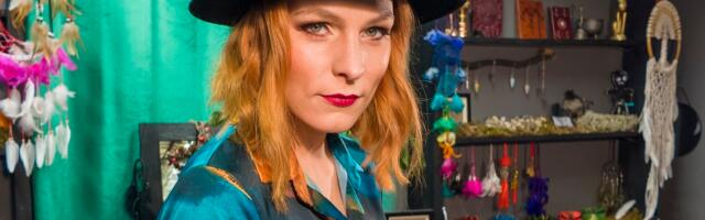 KLÕPS | Vana soeng on minevik! Marilyn Kerro rabab jalust drastilise stiilimuutusega