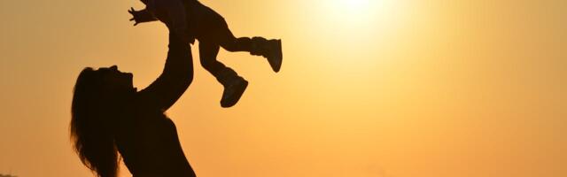 Valga Vallavalitsus ootab kandidaate aasta ema aunimetusele