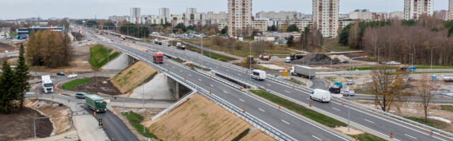 Tallinn hakkab viimaks Peterburi teed korrastama ja tõmbab piirkiiruse 40 km/h peale