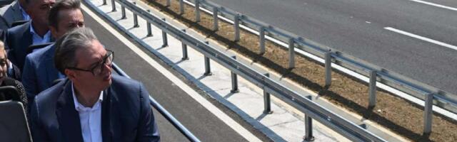 Vučić: Narod će ih juriti po ulicama, ali mi ćemo ih čuvati