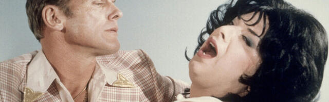 Elektriteater tähistab eriprogrammiga kultusrežissööri John Watersi 80. sünnipäeva