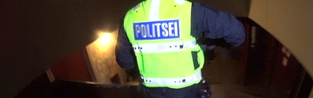 Reporter: Emajõe kaldal magama jäänud ja vette vajunud purupurjus mees pääses napilt eluga