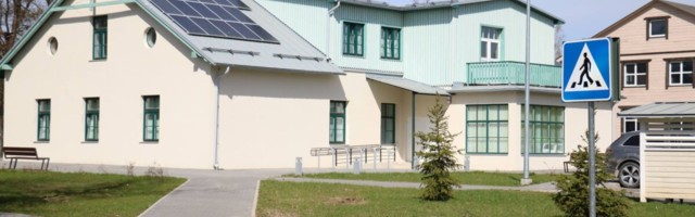 Väike-Maarja perearst käib vastuvõtte tegemas Võrust