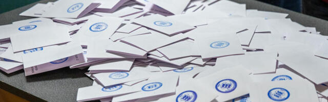 Valla- ja linnavolikogude valimiste kandidaatide nimekirjad