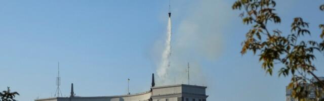 Venemaa öise rünnaku käigus sai tabamuse Kiievis asuv valitsushoone