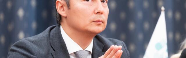 Nagu Peep Taimla? Mihhail Kõlvarti ülitugev päevitus lööb sotsiaalmeedias laineid