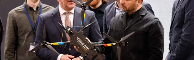 SÕJAPÄEVIK (1451. päev) | Ukraina jätkab rahukõnelusi justkui kahe kõva kivi vahel