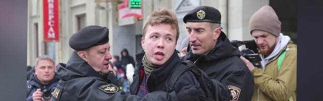 Reporter: Minskis vahistatud Valgevene riigivõimu kritiseerinud ajakirjanik kardab oma elu pärast