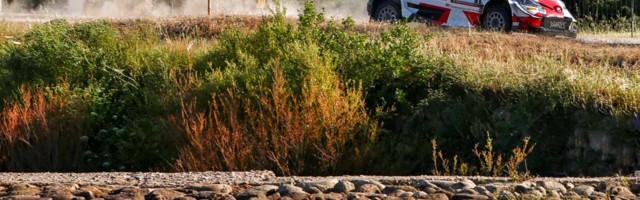 Sardiinia rallit juhib pärast teise võistluspäeva lõunat Ogier