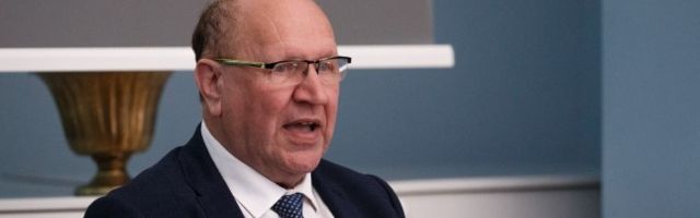 Mart Helme ähvardab: isolatsiooninõudeid rikkunud ukrainlased ja nende tööandjad võetakse vastutusele