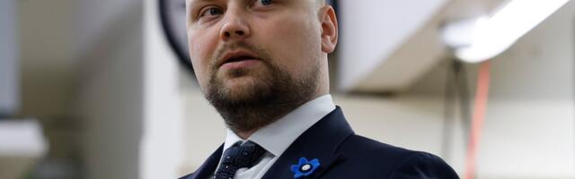 Õnnesoovid! Abilinnapea Kristjan Järvan sõudis abieluranda