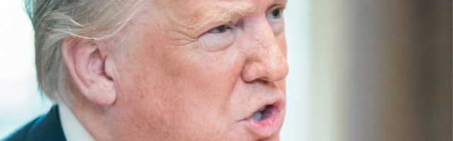 Häkker sai Donald Trumpi Twitteri kontole ligi, parool oli üllatavalt lihtne