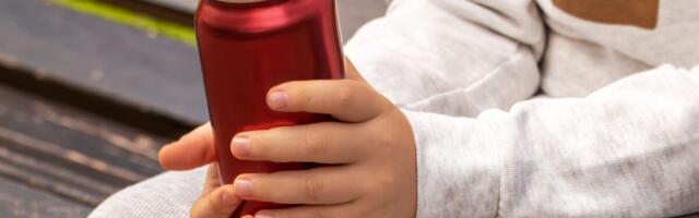 Uuring: laste liigne suhkrujookide tarbimine võib tõsta soolevähi riski