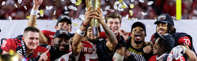 Korvpallihullu Indiana jalgpallimeeskond tegi muinasjutulise ümbersünni