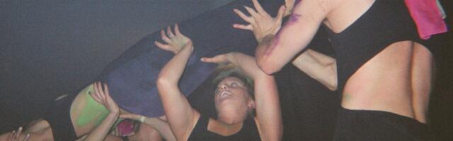 FOTOD | ERM pole ainus! Ka KUMUs on toimunud pöörased ülesastumised, kus palja ihu näitamine pole tabu 