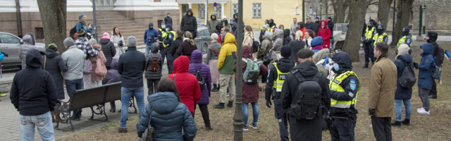 Me ei vaiki ja ei lähe ära