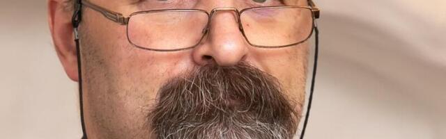 LÄBIRÄÄKIMISTE ILLUSIOON | Karmo Tüür: kas etendus prožektorite valguses või kate millelegi varjatule?