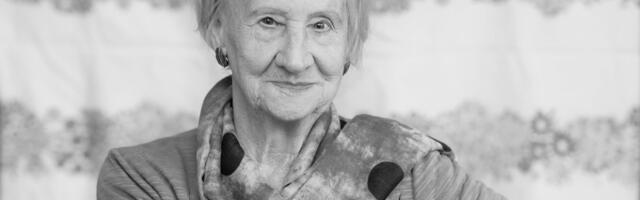 Suri kirjanik Ira Lember