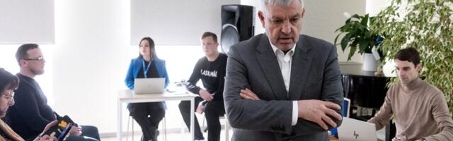 REPORTAAŽ | Lasnamäelased nõuavad käraga tühistatud bussiliini tagasi. Avalikul arutelul kerkis teisigi probleeme