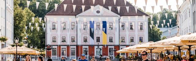 Suvel kõlab Tartu raekoja kellamängukavas mitu eriprogrammi