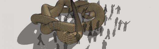 Viljandi Vabaduse platsile kerkib kuue meetri kõrgune ning kaheteist meetri laiune puidust madu