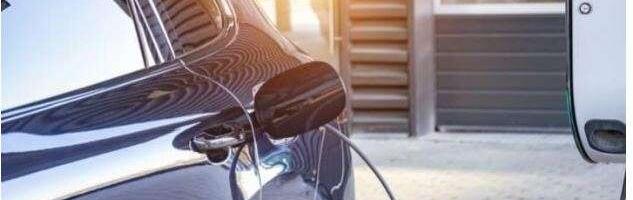 Hertz suurendab elektriautode arvu, millest ta soovib vabaneda, 30 000-ni 20 000-lt