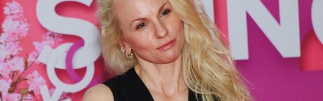 FOTO | Koos avalikkuse ees! Elina Pähklimägi väisas filmi esilinastust kallima seltsis