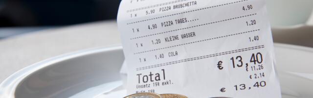 Jootraha tekitab pingeid: klienditeenindaja sõnul näitab väike tipp lugupidamatuse puudumist