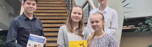 FOTOD ⟩ Väätsa nupukad noored tulid mälumängus Eesti kümne parema sekka