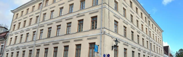 Tartu pani endise polikliinikuhoone uuesti müüki