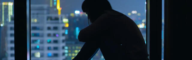 30% Ameerika keskkoolitüdrukutest kaalusid 2021. aastal enesetappu 